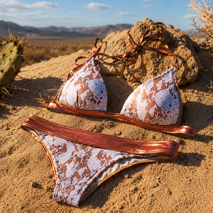 Bikini Copper Python – Eleganza Selvaggia con Riflessi Metallici